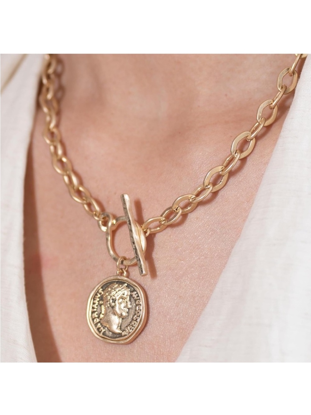 New! Gold Italy 🇮🇹 Coin OT Necklace 18k Gold Plated
